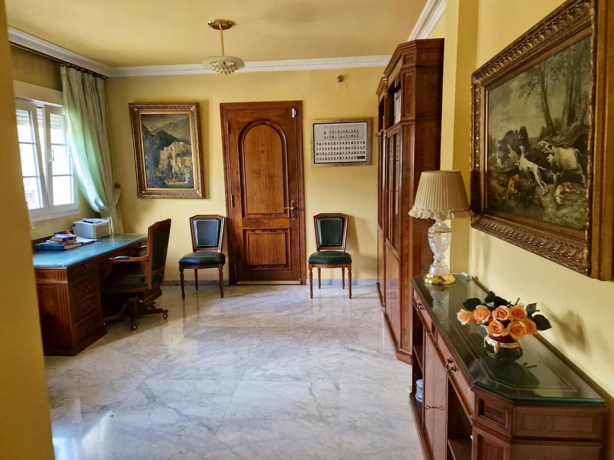 Holiday home Spacious House With Pool And Garden In Congosto